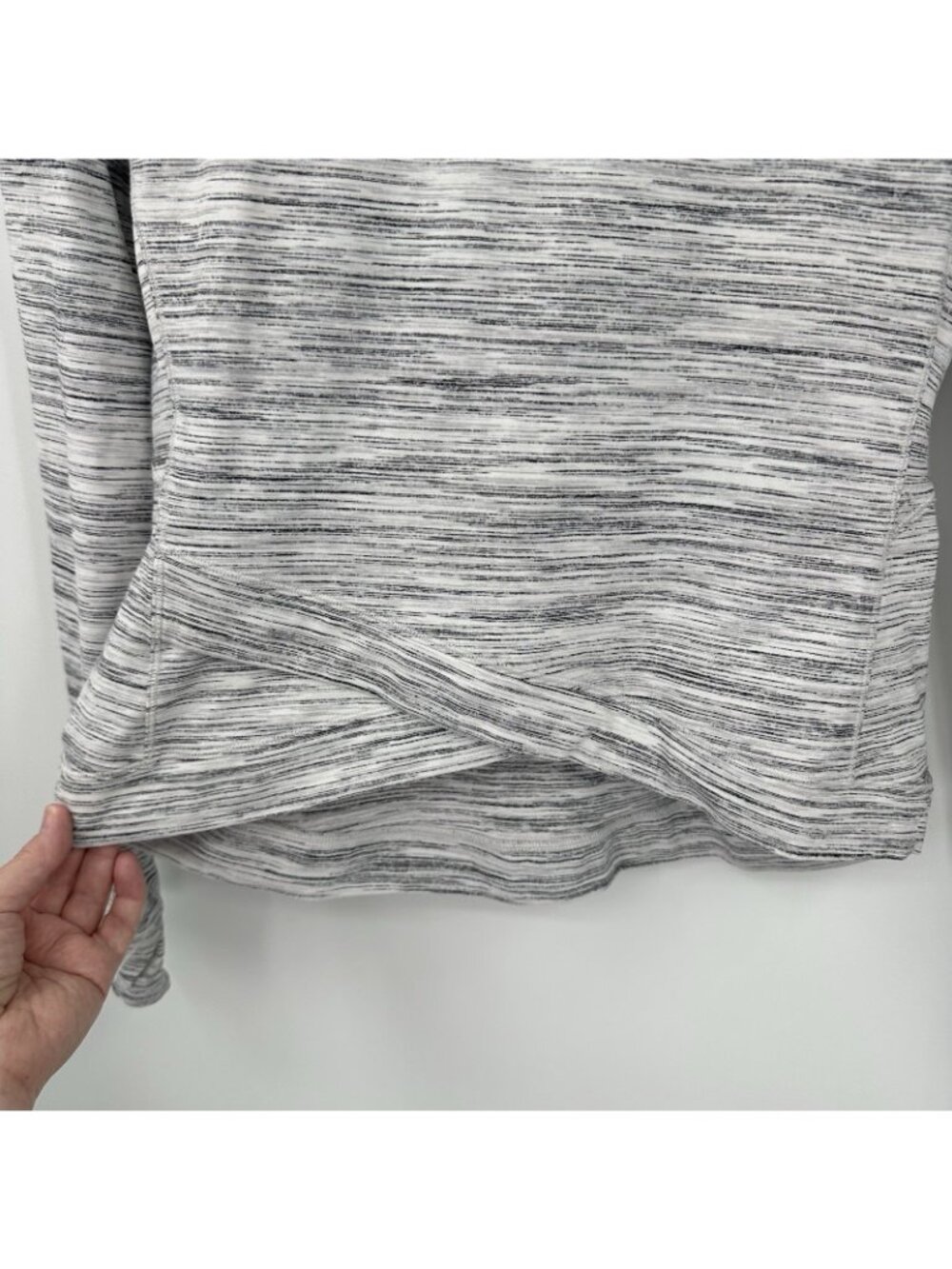 Lululemon Close to Crossing Long Sleeve MEDIUM space dye gray activewear tops - Picture 8 of 12